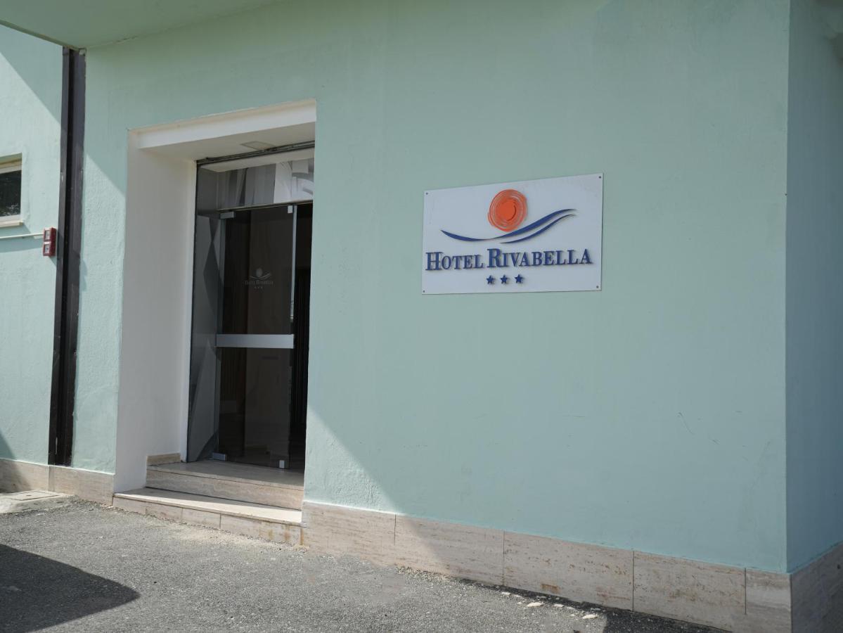 Hotel Rivabella Davoli Kültér fotó