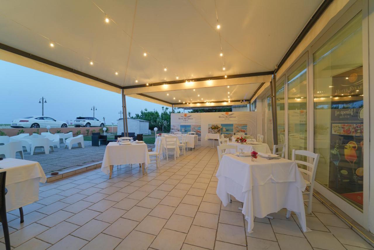 Hotel Rivabella Davoli Kültér fotó